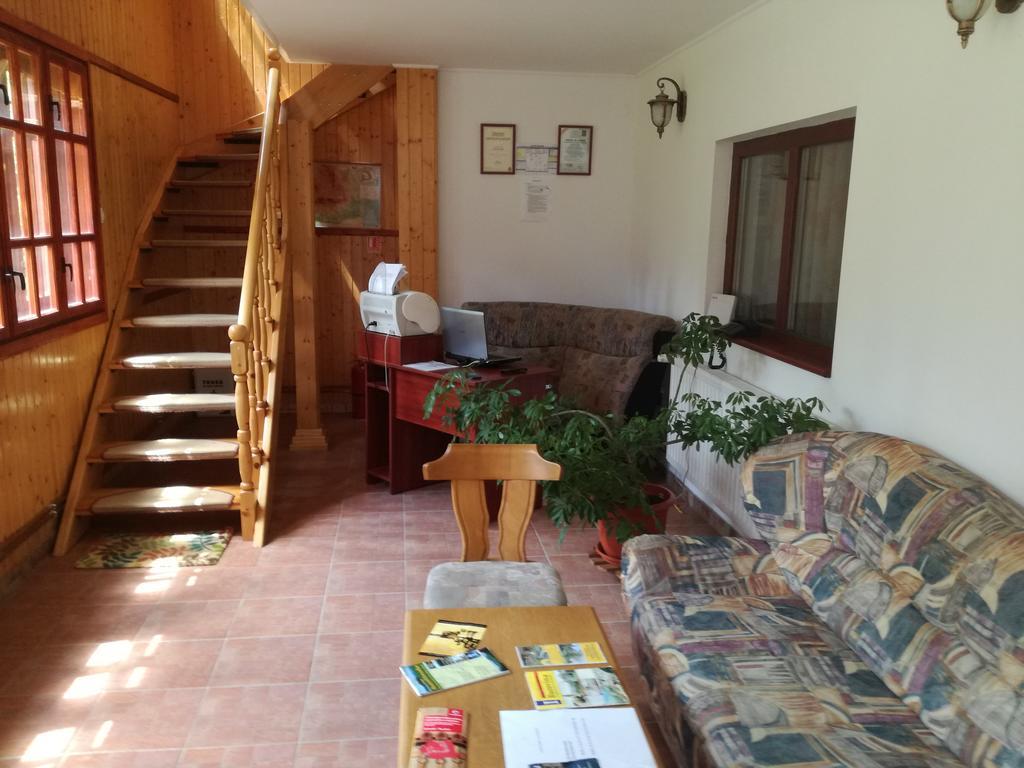 Pensiunea Flori De Camp Vatra Dornei Exterior photo