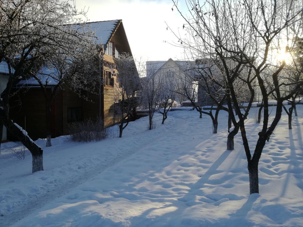 Pensiunea Flori De Camp Vatra Dornei Exterior photo